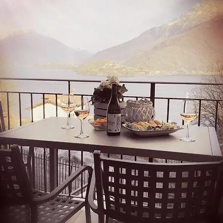 Couette-café Bregagno 3*