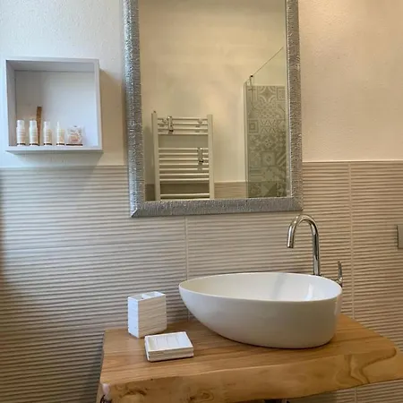 Bed & Breakfast Bregagno Musso