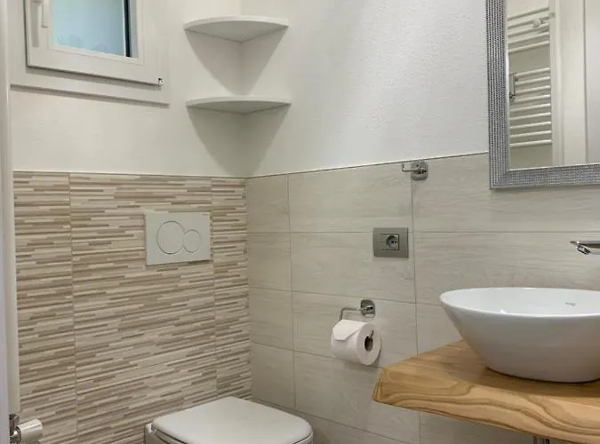 Bed & Breakfast Bregagno 3*