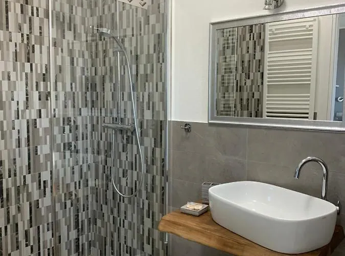 לינה וארוחת בוקר Bregagno